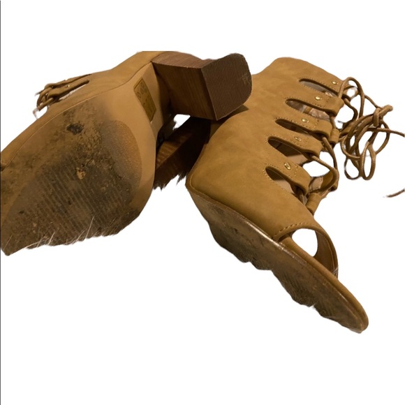 Aldo Peep Toe Camel Suede Wedge Sandal - Picture 6 of 8